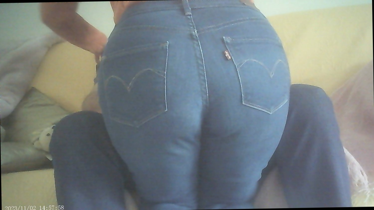 Unaware Mature Nurse Solange's gorgeous ass close ups (bad weather-bad lighting though) #jVpOQTQ9