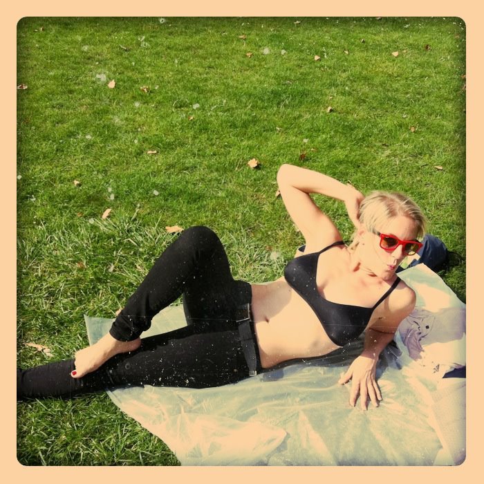 Ilaria risks her body #kKAwhPmf