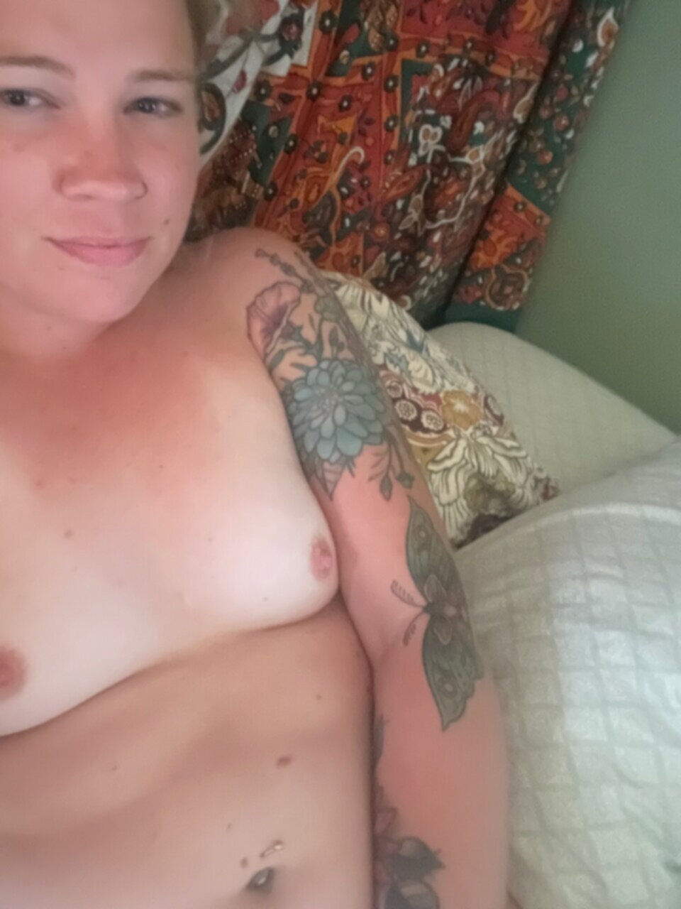 Northern Midwest Cutie #To0you8W