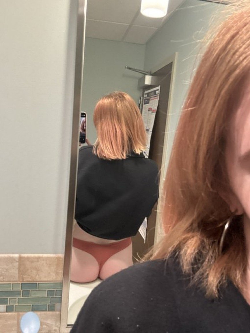 Skinnt wife exposed soo hot #yhkrhqQP