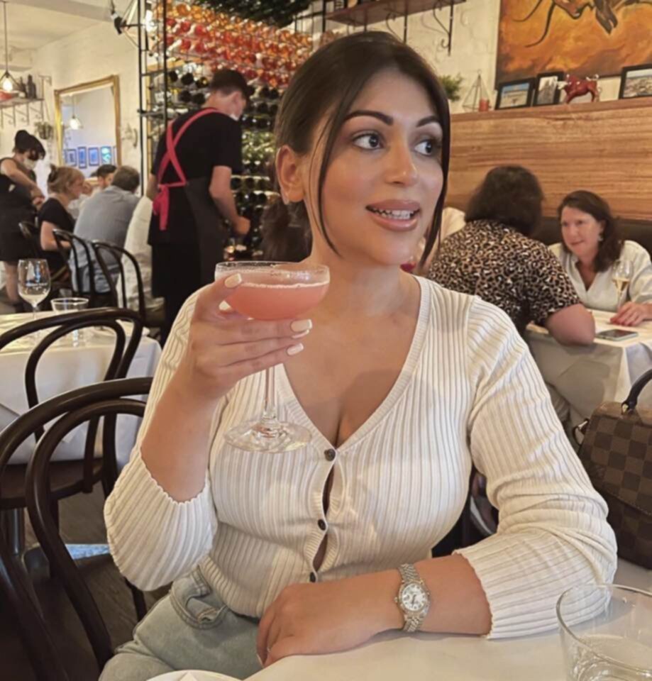 Cucks Greek Aussie wife #63dRmF9e