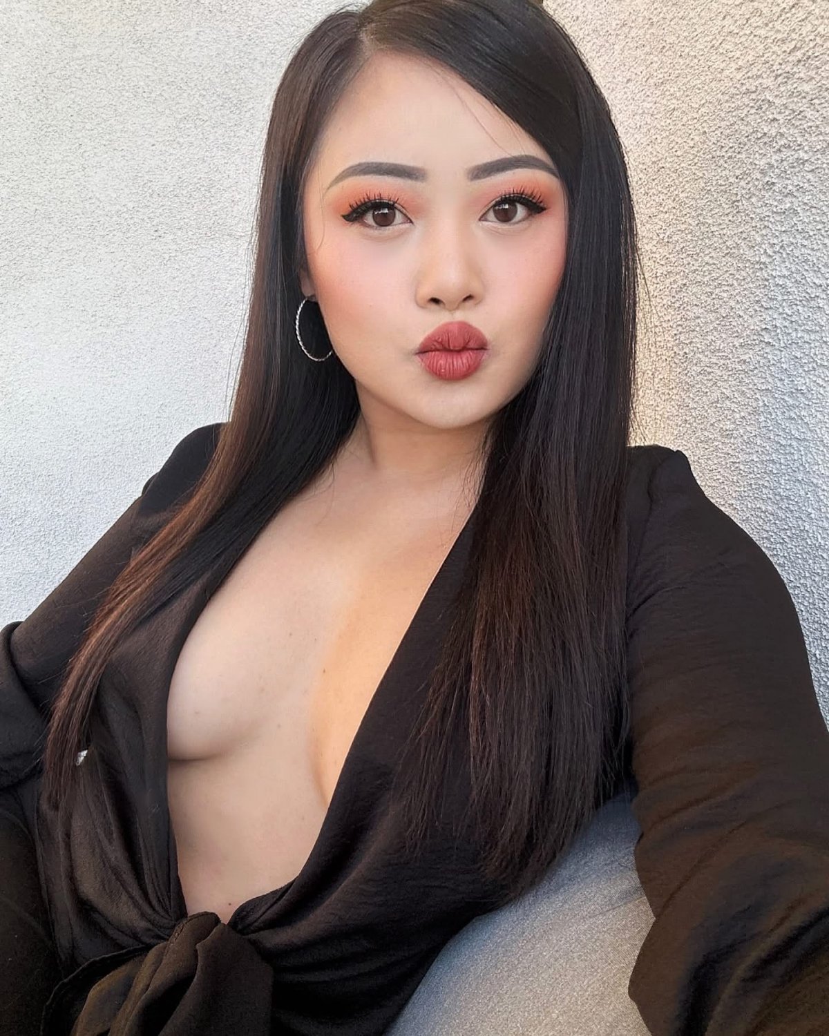 Asian Hoe Hook Up Online #aBmgsrxL